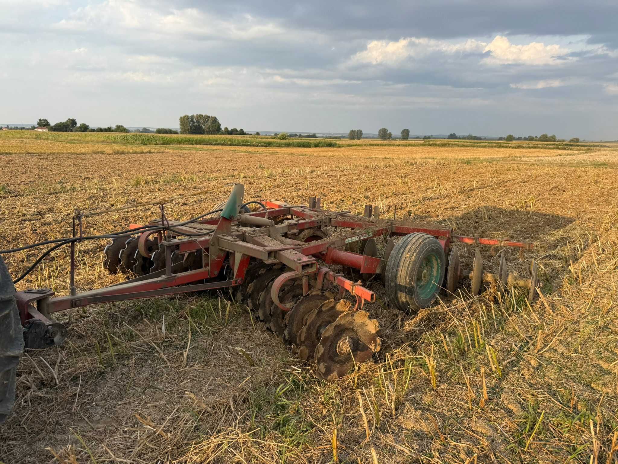 Brona talerzowa Kverneland 4,2m