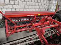 Siewnik UNIA-FAMAROL 3 m w Oryginale