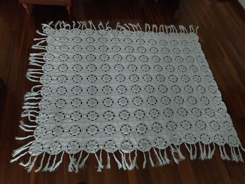 Colcha de renda antiga