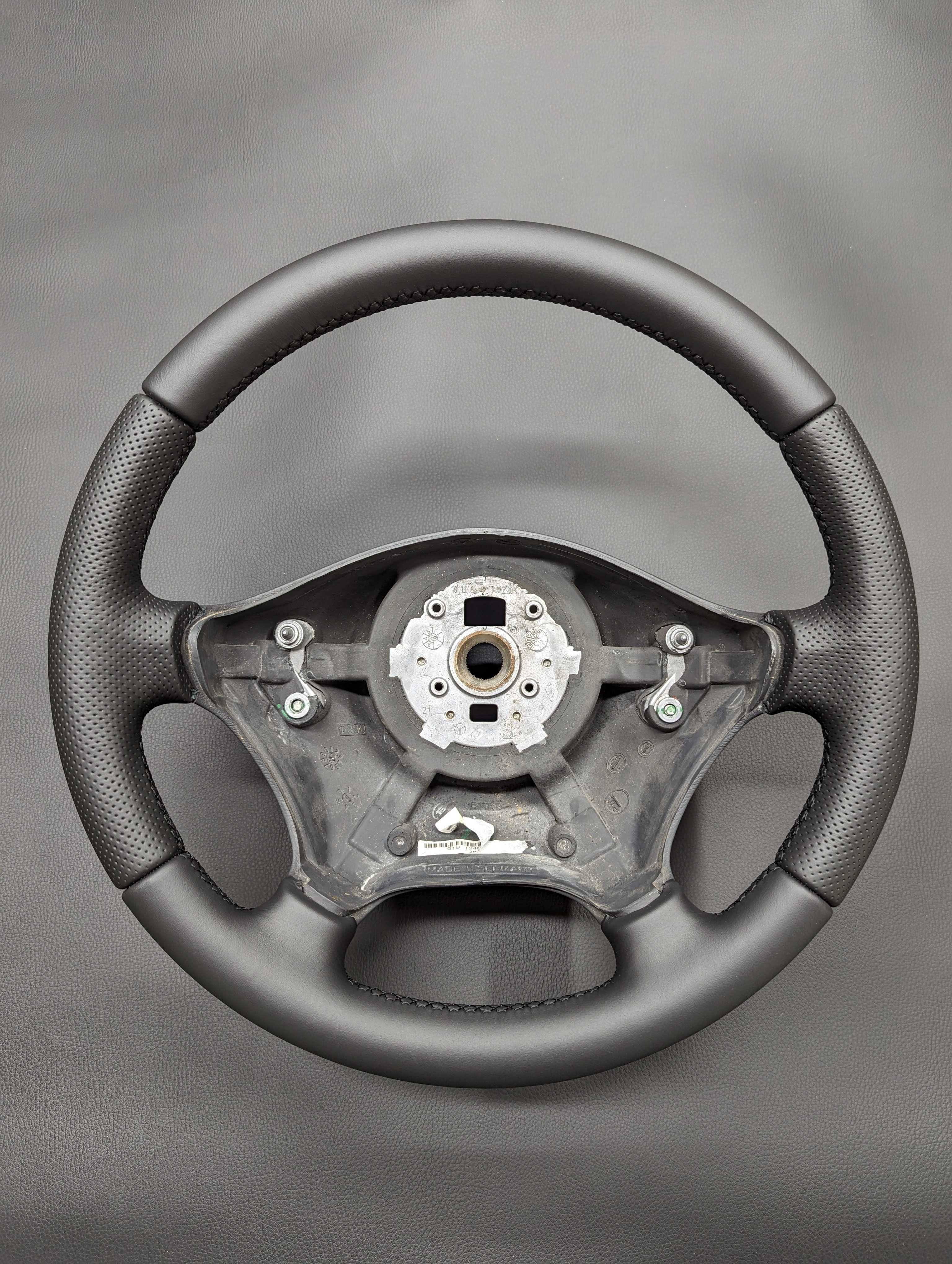 Kierownica Mercedes Benz Sprinter 906 Vito 639 świeżo obszyta
