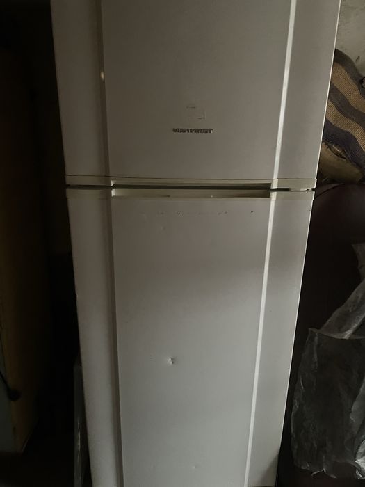 Продам большой семейный холодильник в хорошем состоянии