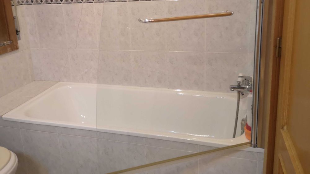 Banheira de duche com vidro