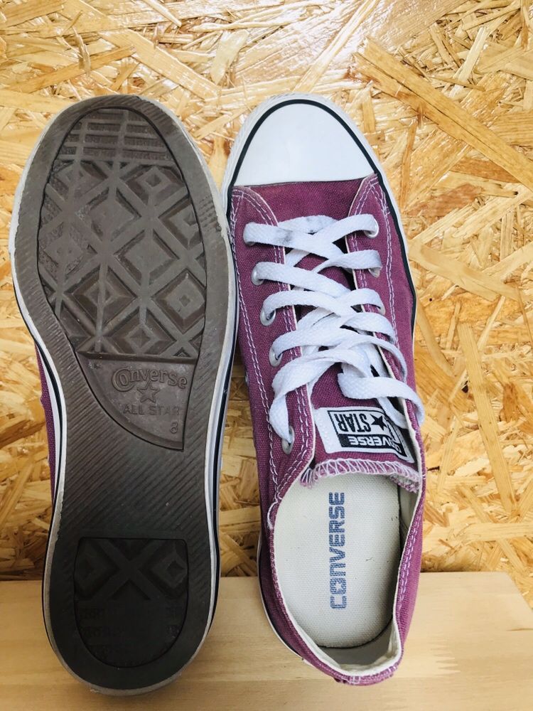 CONVERSE bordowe rozm. 41,5 dł. wkł. 26,5cm