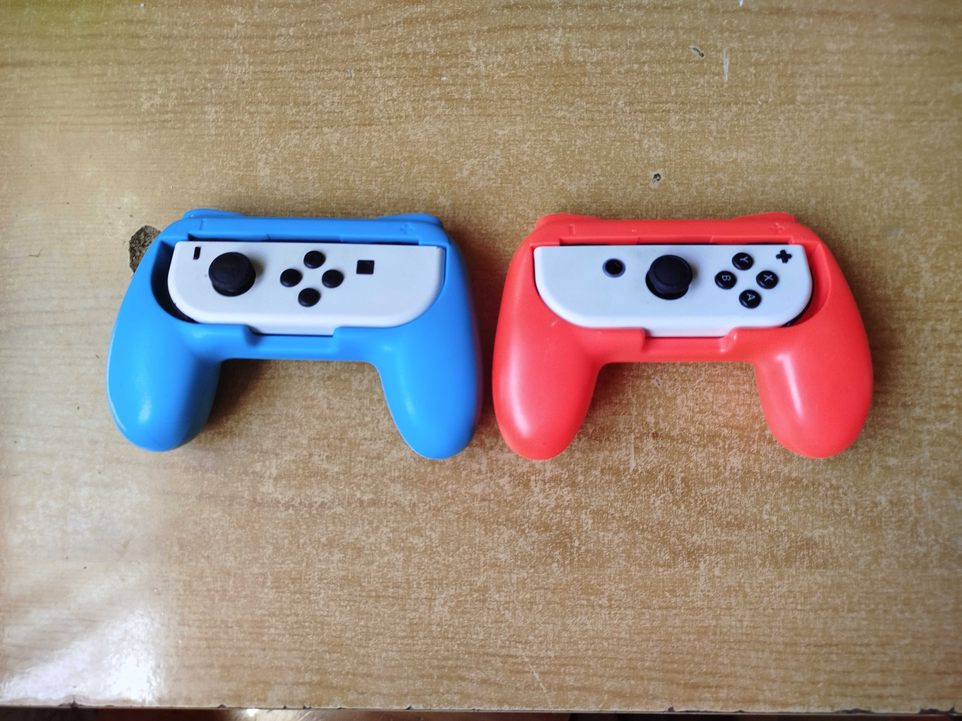 joycon grips azul e vermelho
