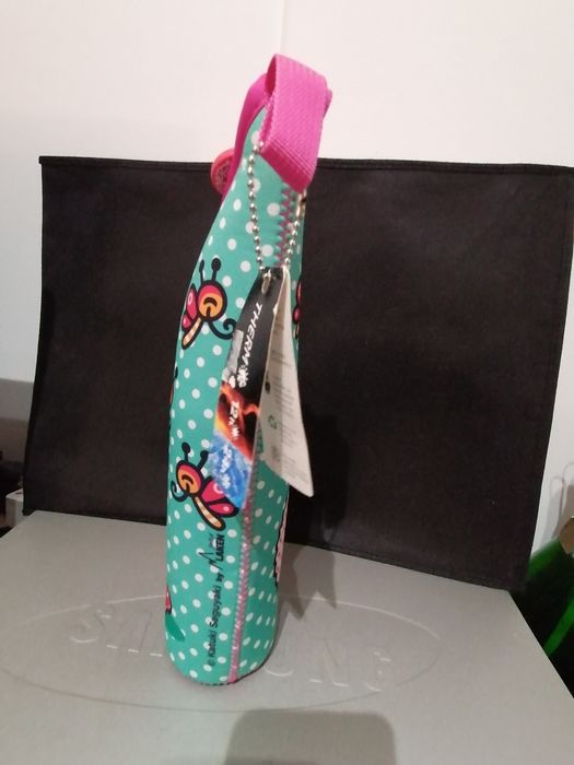 Porta garrafas de água ou biberão, motivos infantis