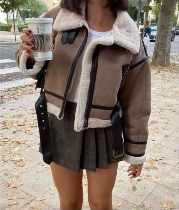 Стильная укороченная дублёнка S–M отличное состояние