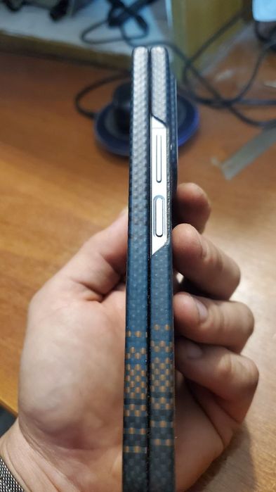 Продаю або міняю Samsung Fold6 12/256 silver