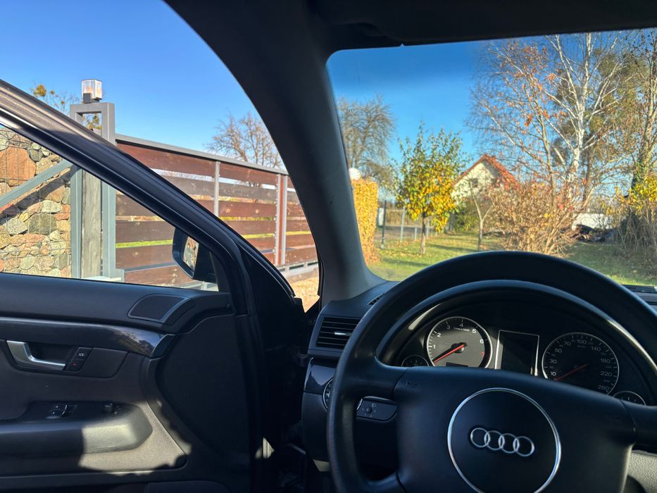 Samochód Audi a4b6 kombii