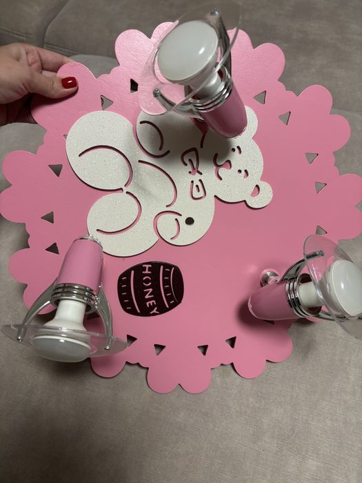 Люстра в дитячу кімнату