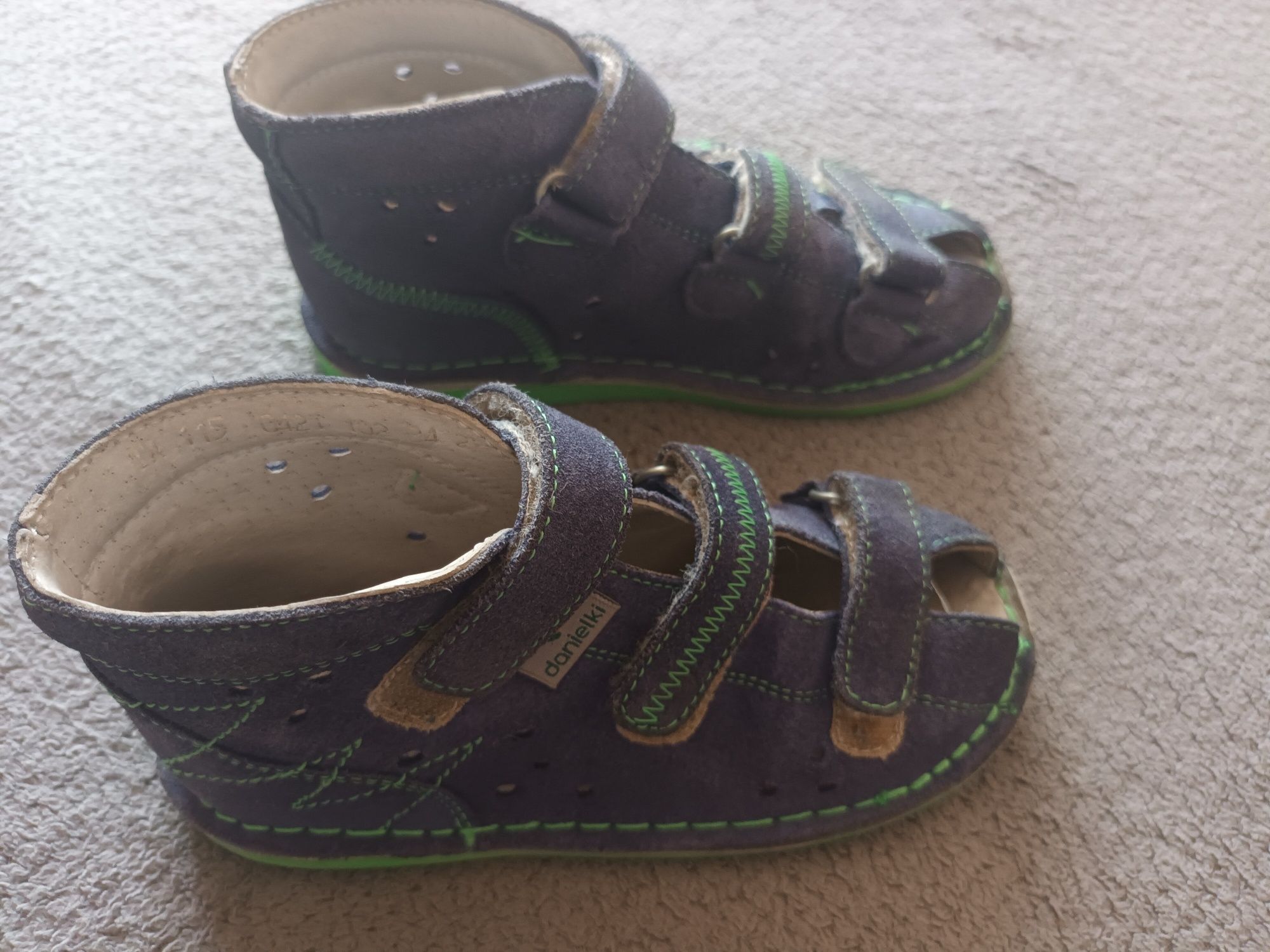 Buty Danielki  27