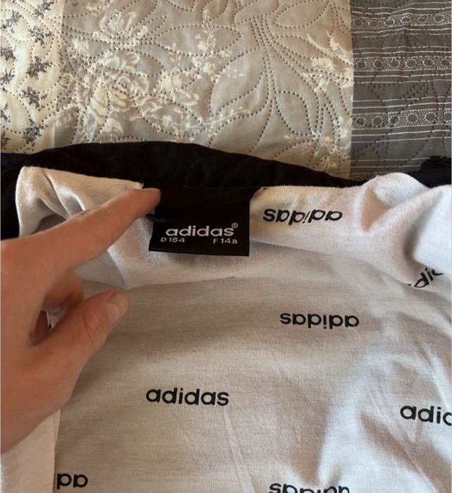 Вітровка Adidas Vintage 164 XS