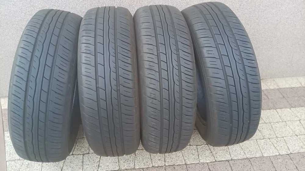 Opony Dunlop letnie 175/65/15  - 4 sztuki