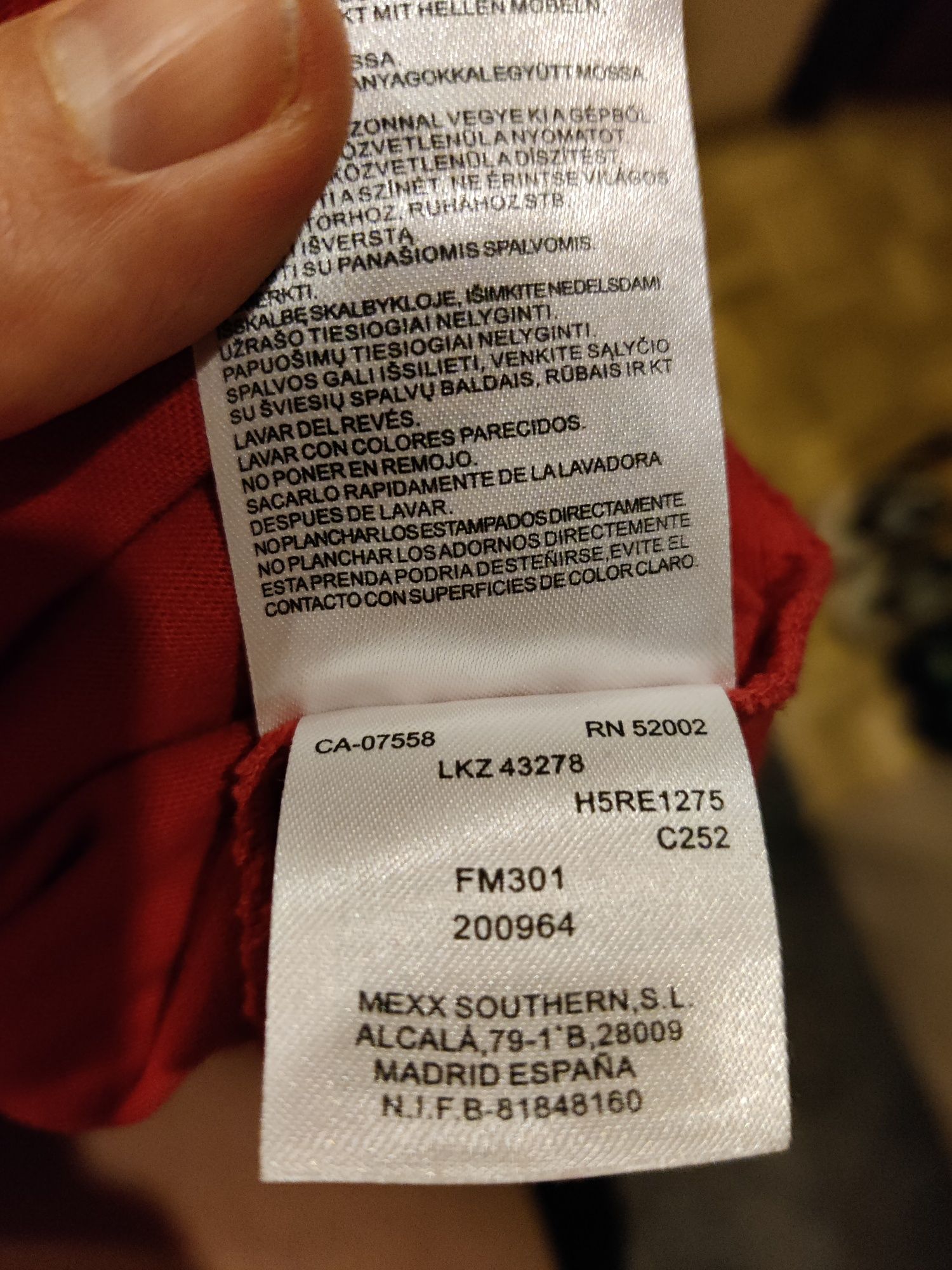 Mexx, czerwona koszulka męska z wzorem rozm M