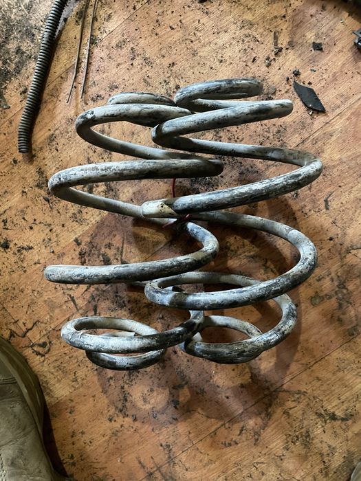 Продам пружины передние задние Опель Opel Омега Вектра Астра Аскона