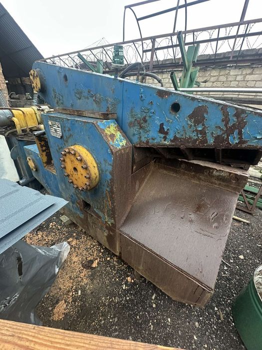 Алігаторні ножиці з маслостанцією