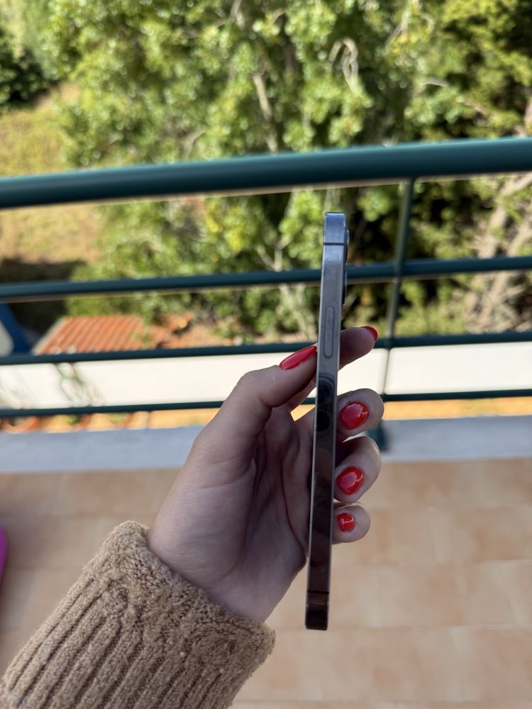 Iphone 12 Pro - 256GB