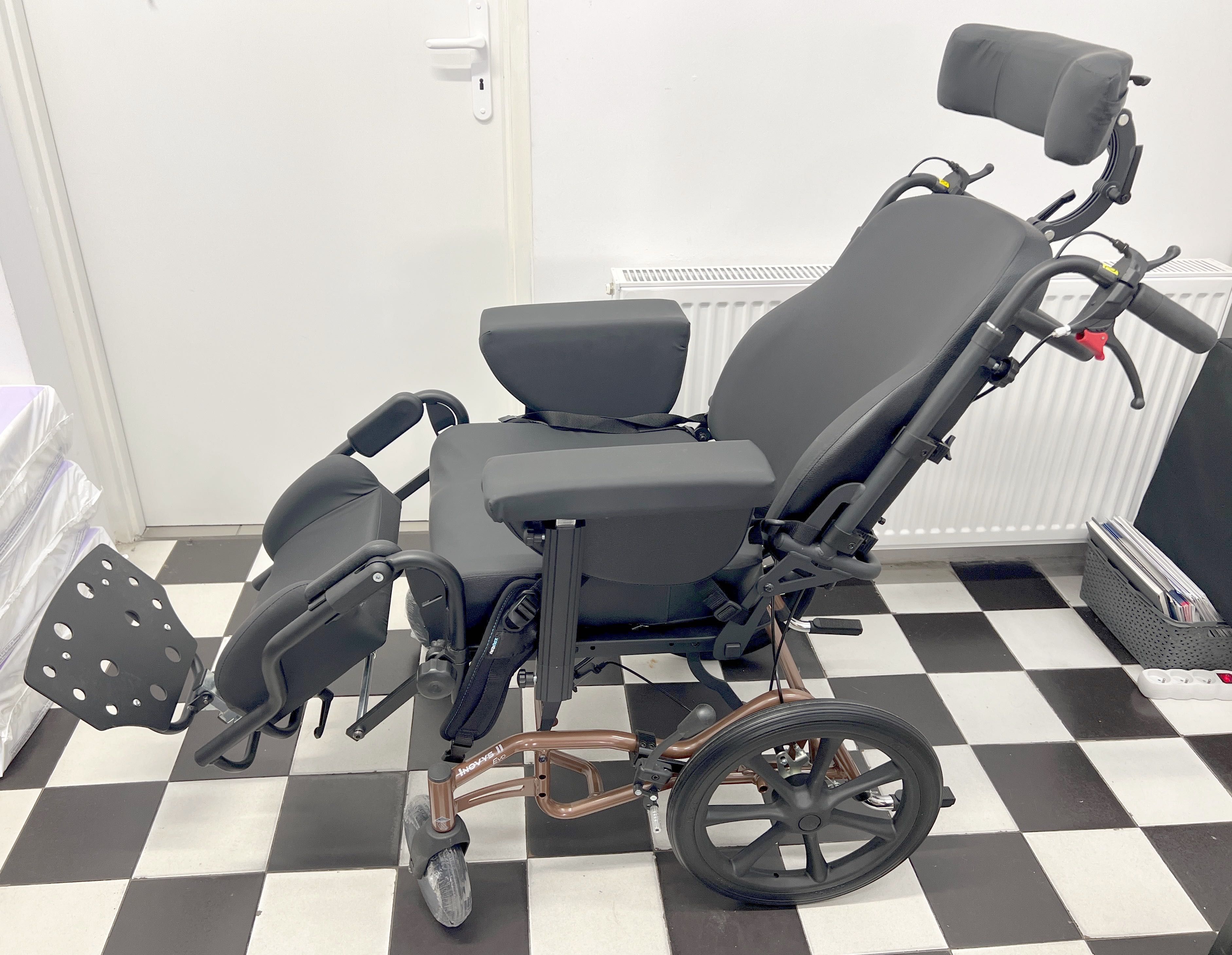 WÓZEK INOVYS II EVO_specjalny, NOWY_jak Mercedes wśród wózków