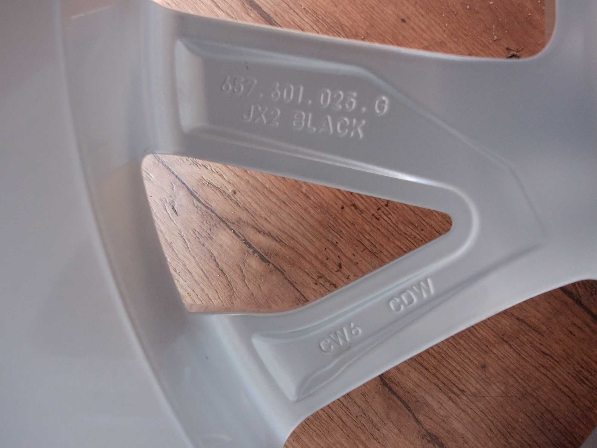 Felgi Skoda Scala Kamic Fabia VW Seat 18x7 5x100 ET39 nowe