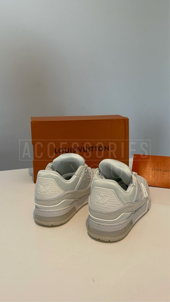 Sapatilha Louis Vuitton
