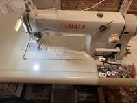 Швейна машина промислова зі столом