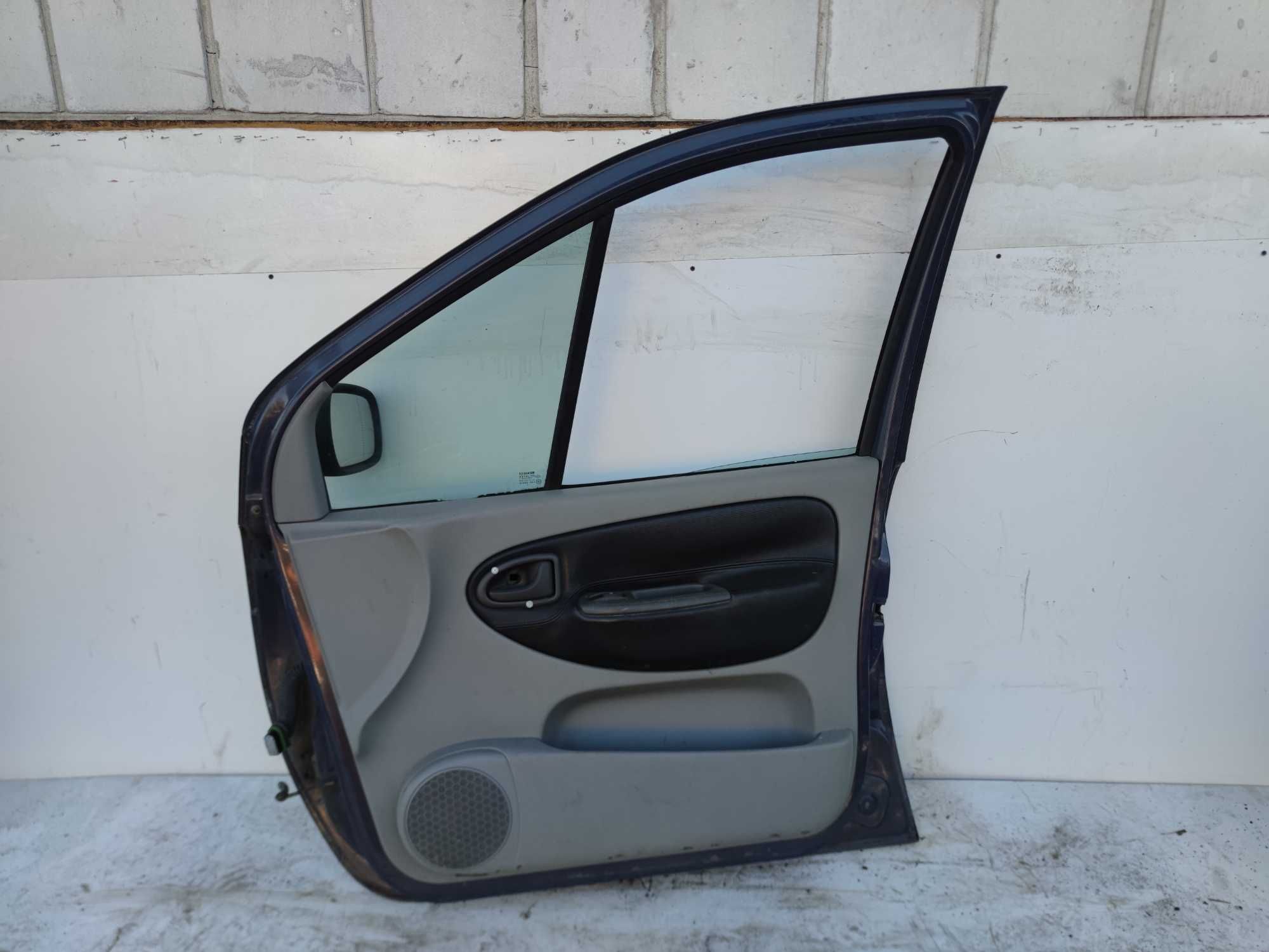 Renault Scenic I RX4 Drzwi Prawe Przednie Prawy Przód Lakier NVD40