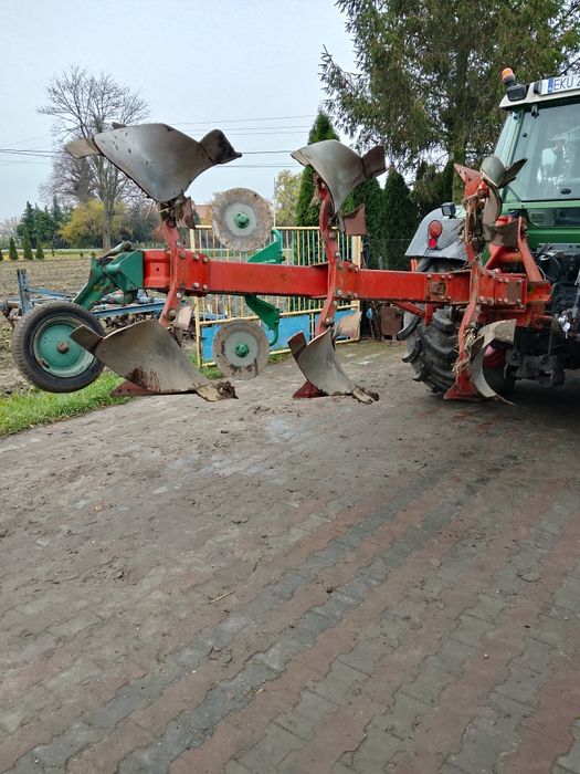 Pług obrotowy 3 skibowy kverneland