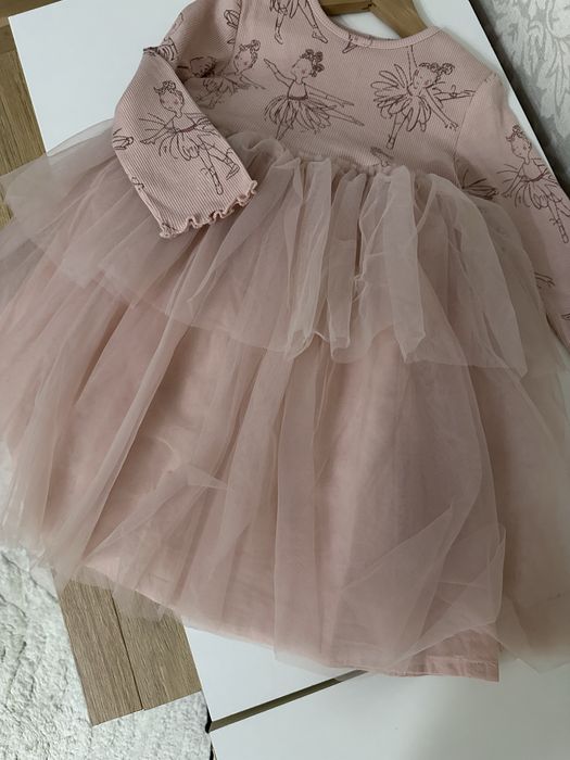 Розкішна сукня Next розмір 2 роки 92 см