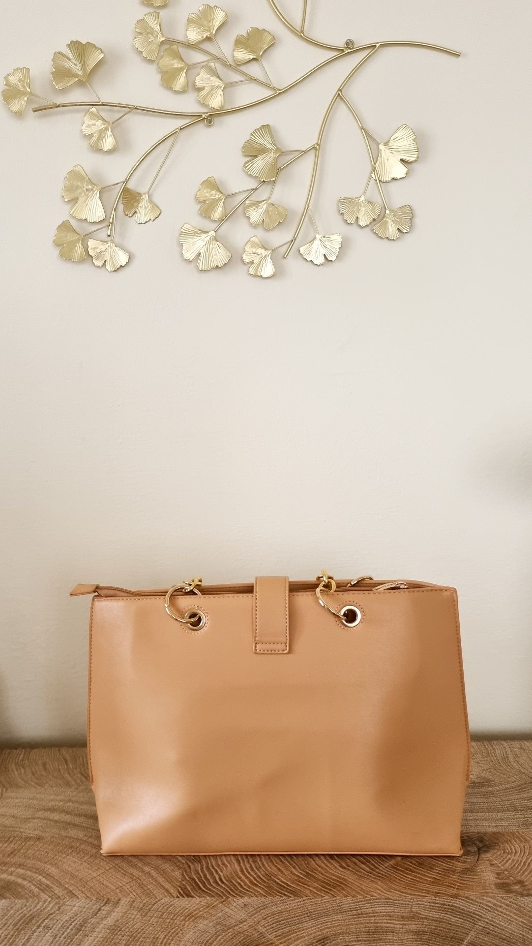 Beżowa torebka shopper Wittchen