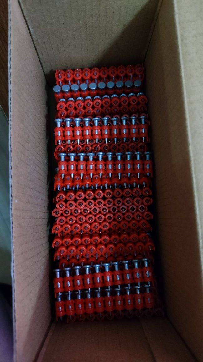 Magazynek gwoździ (3,0x19mm)NG CS-2/3 HFB/gwoździe do gwoździarki
