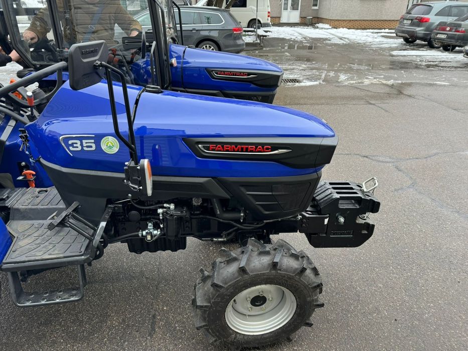 Мінітрактор Farmtrac FT35