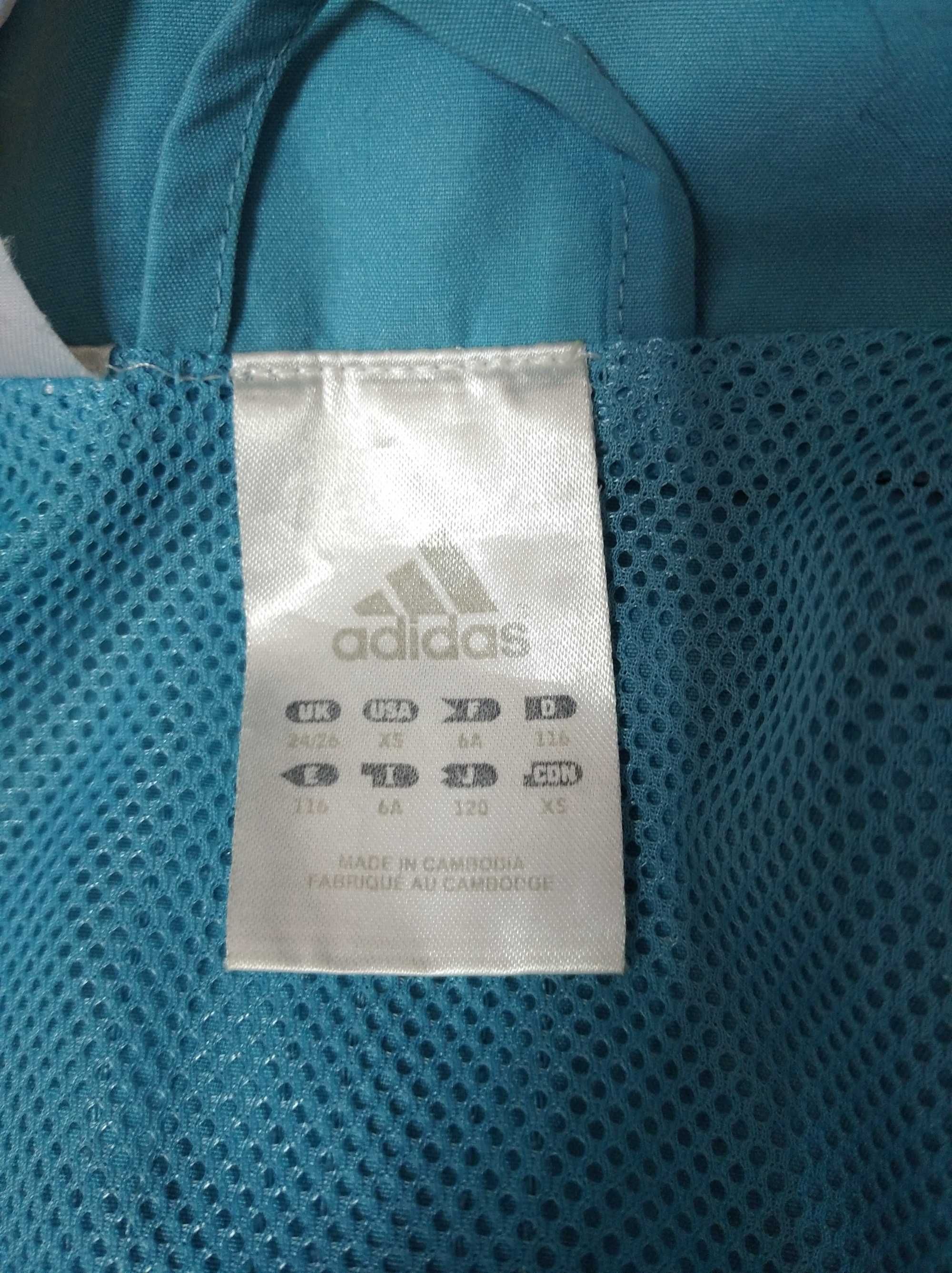 Ветровка cпортивная  Adidas 116-122 см