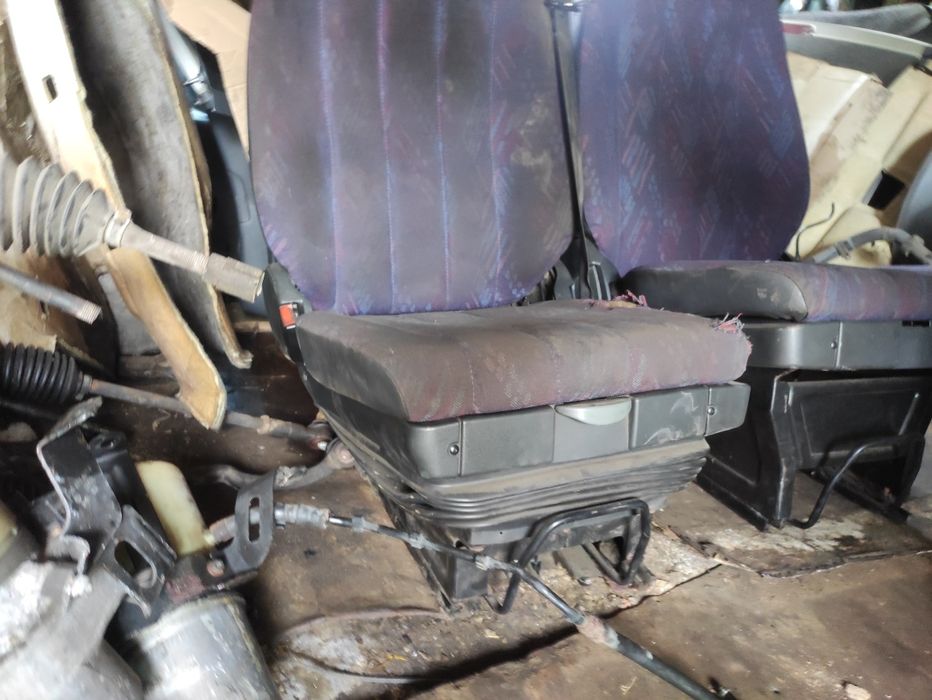 Сидіння пілот Mercedes Atego пневмо сидіння мерседес атего