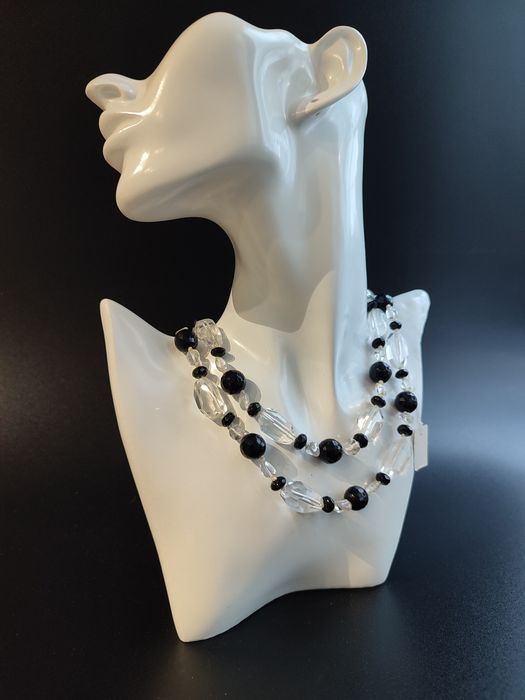 Бусы из горного хрусталя