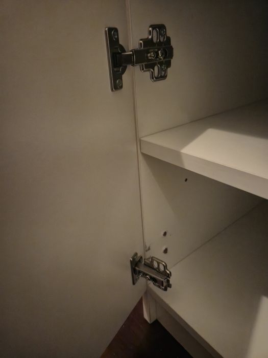 Secretária Malm usada