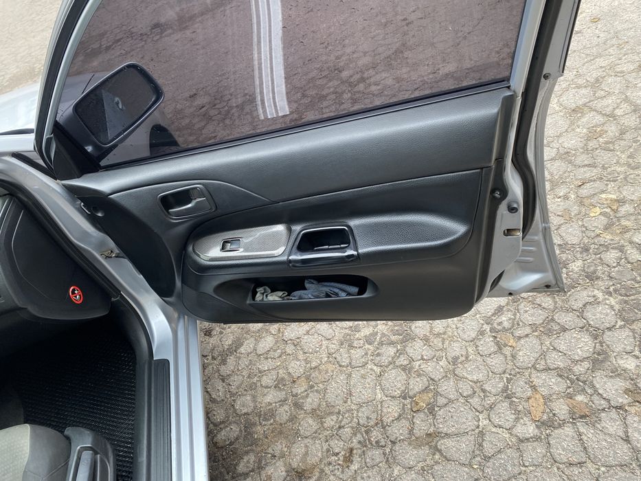 Продам автомобиль лансер 9