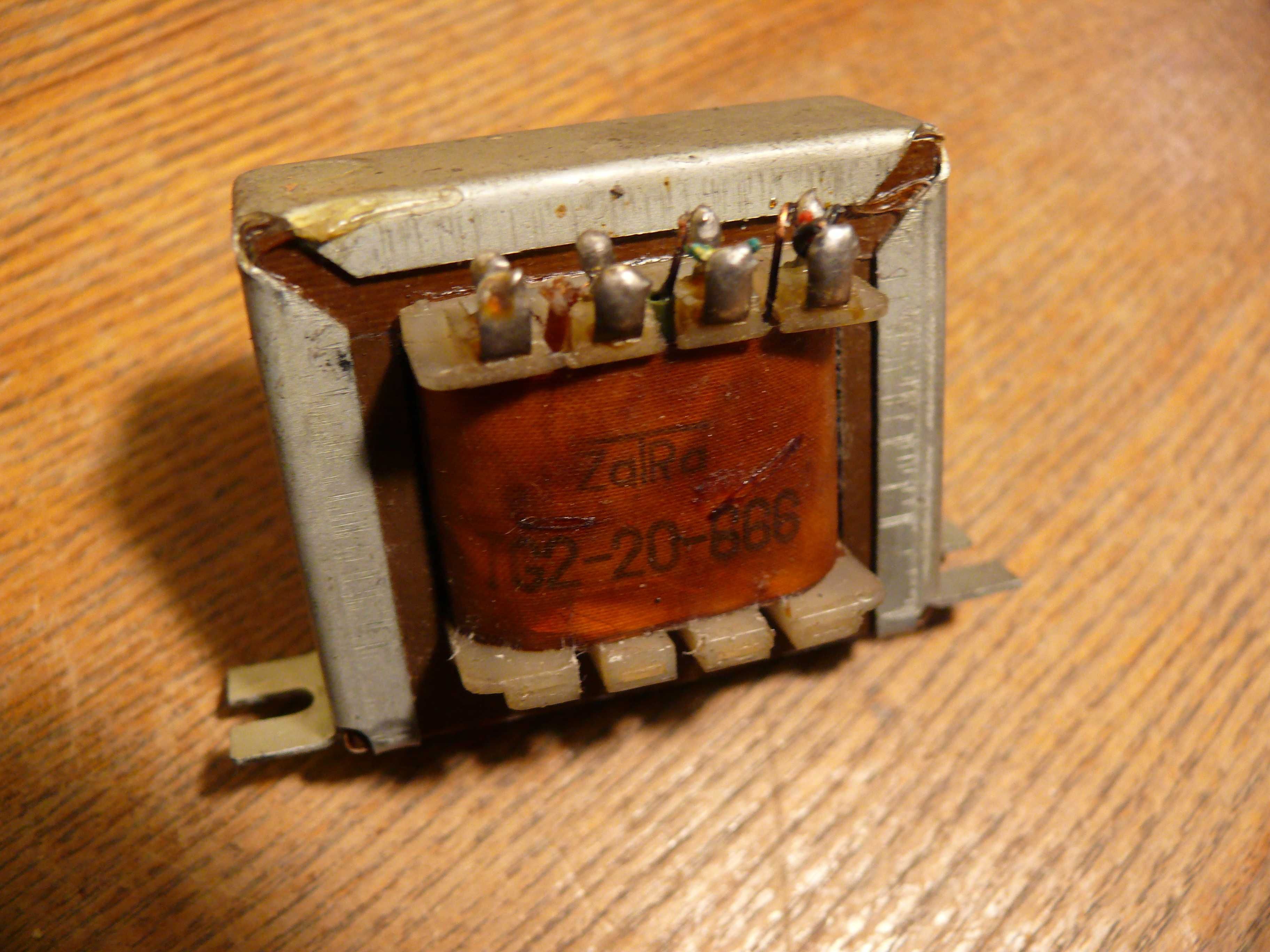 Stary transformator głośnikowy TG2-20-666 pod ECL86