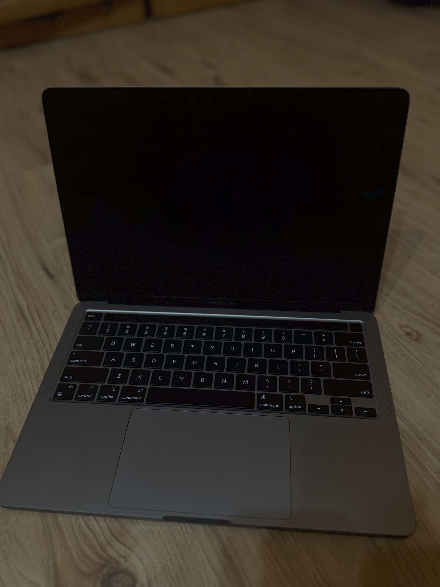 MacBook Pro 13 M2/16GB 512GB/ na gwarancji do 2028