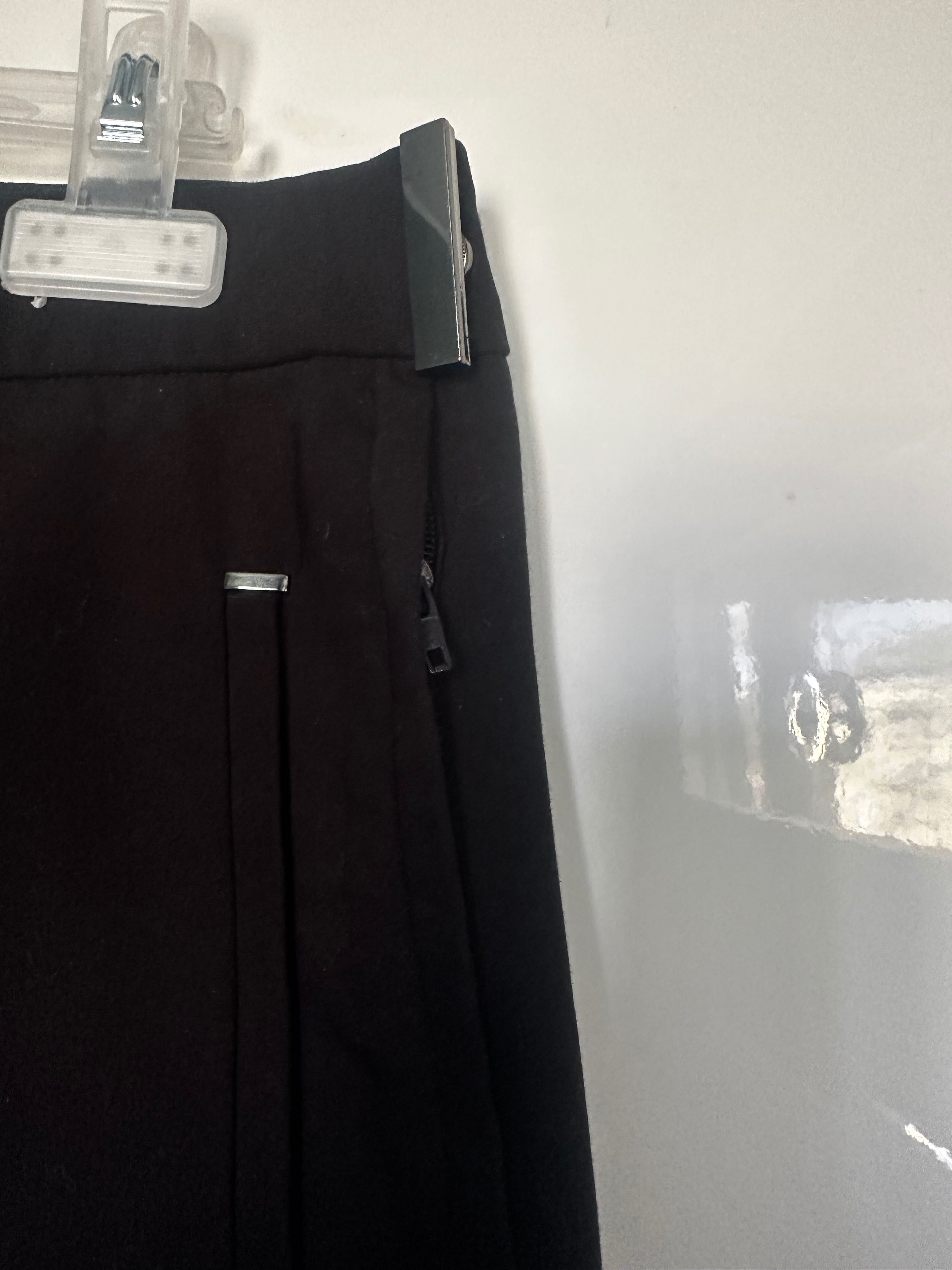 Czarne spodnie Orsay rozmiar 34