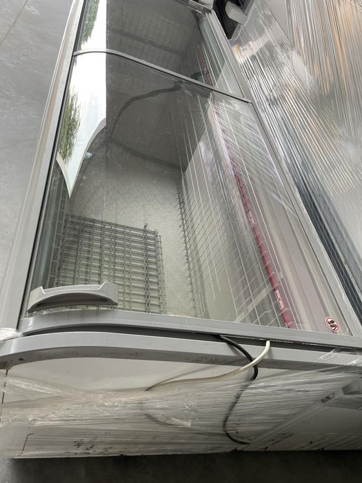 Морозилки .Бонети.Морозильні скрині