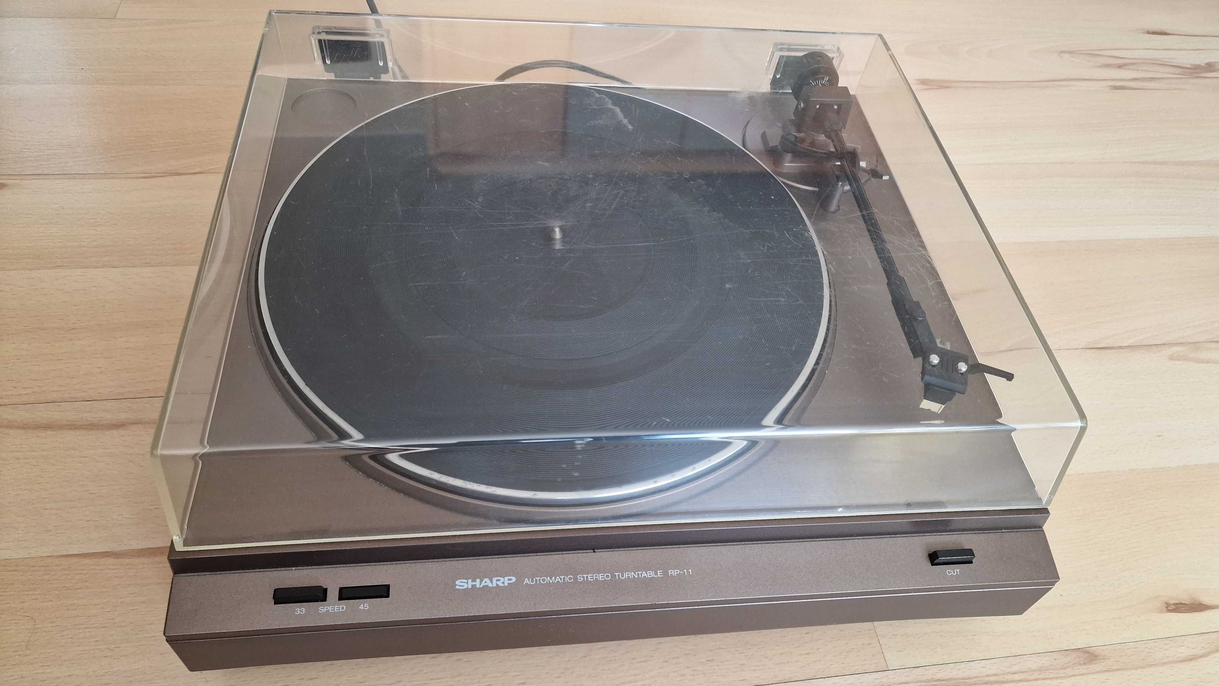 Sharp RP-11 gramofon
