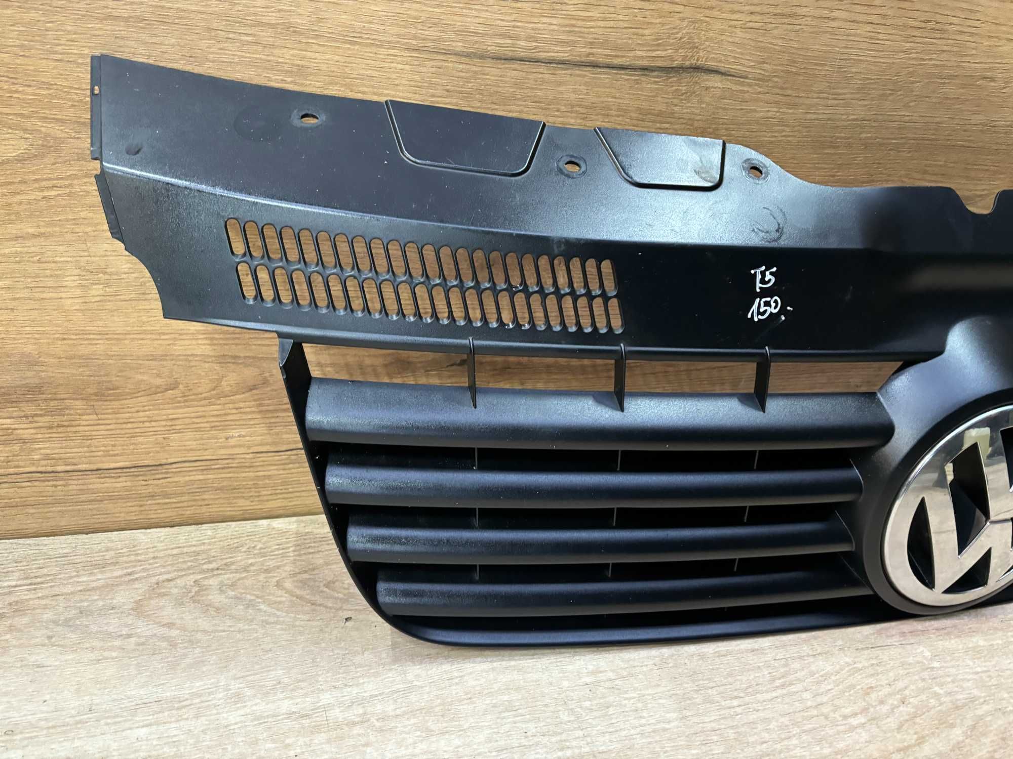 Grill atrapa zderzaka Volkswagen T5