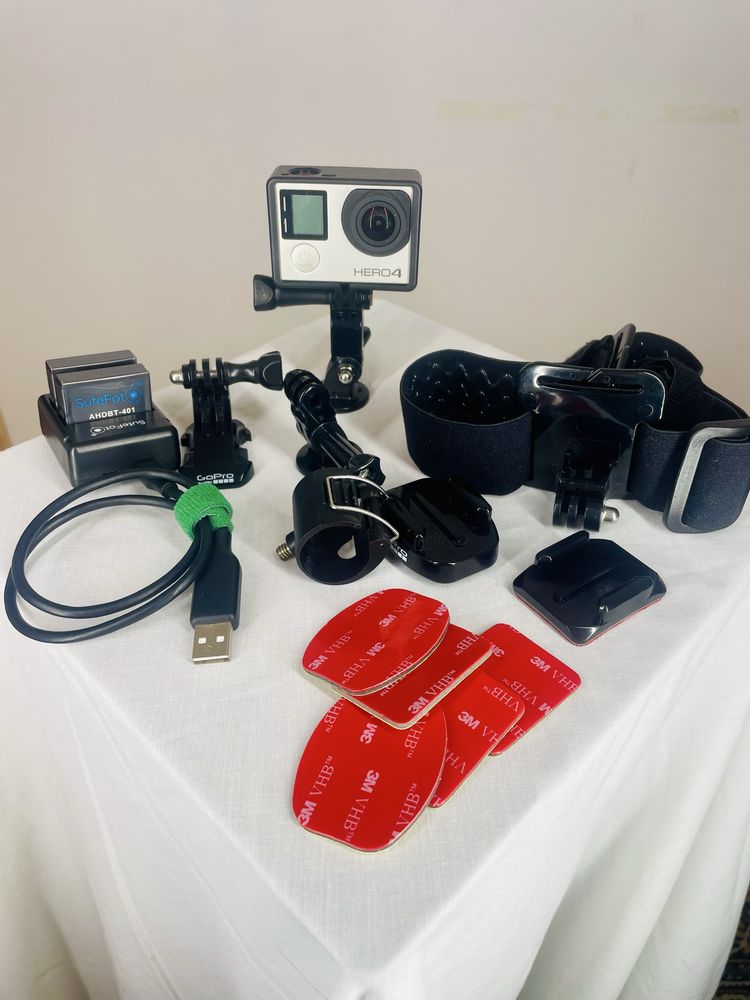 Gopro Hero 4 SILVER + varios acessórios