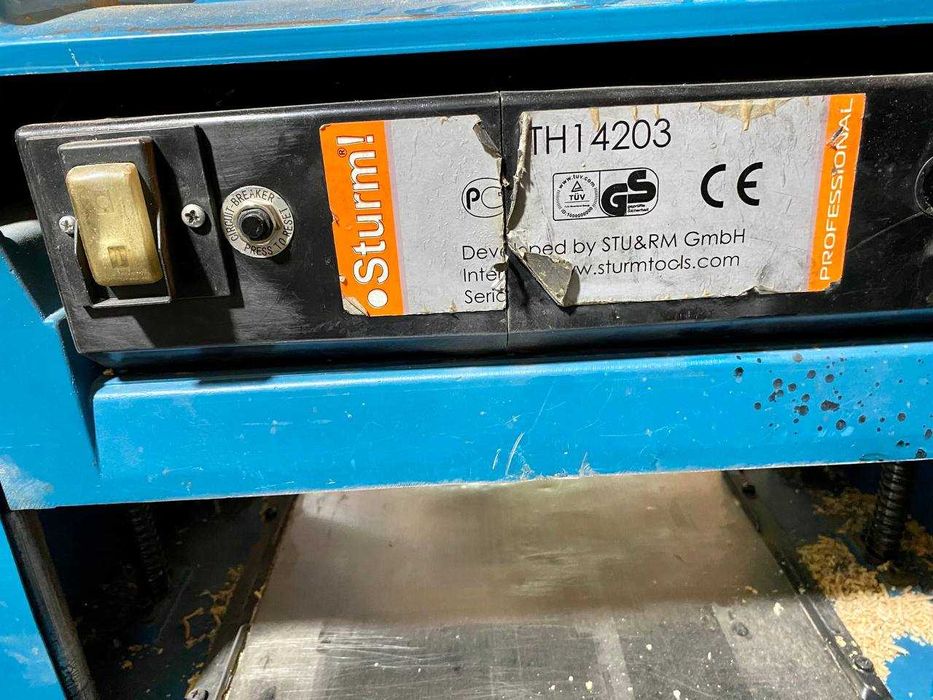 ВЕРСТАК дер-ний -рейсмус портативний STURM TH 14203