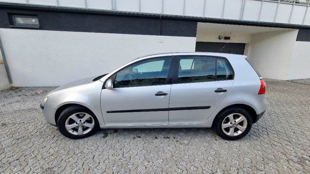 Volkswagen Golf V 1.9 TDI Klimatronik bez DPF