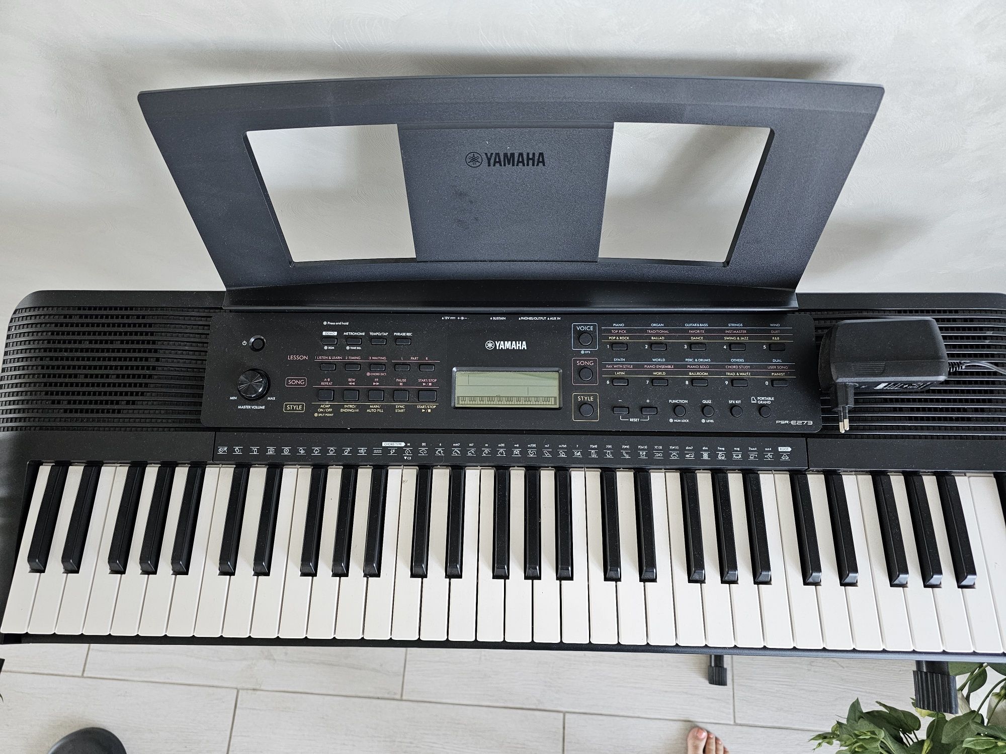 Синтезатор yamaha psr e273