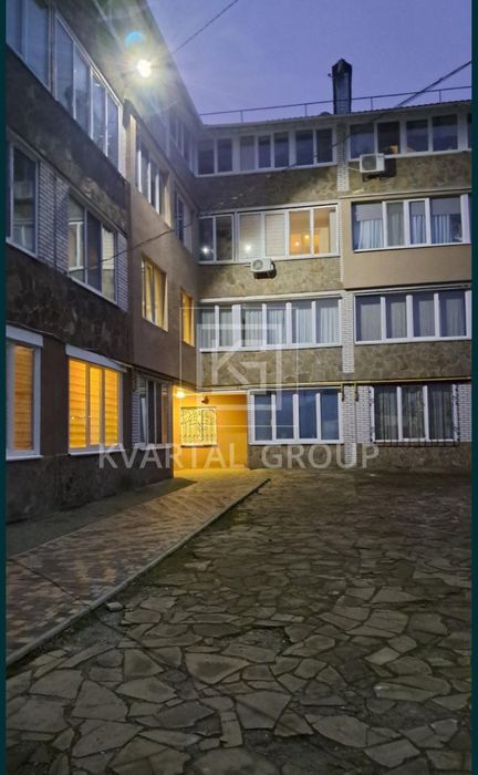 1-К Квартира 41м2 ДержМолодь , 1 024 $ за м² в Гостомель на 2 поверсі.