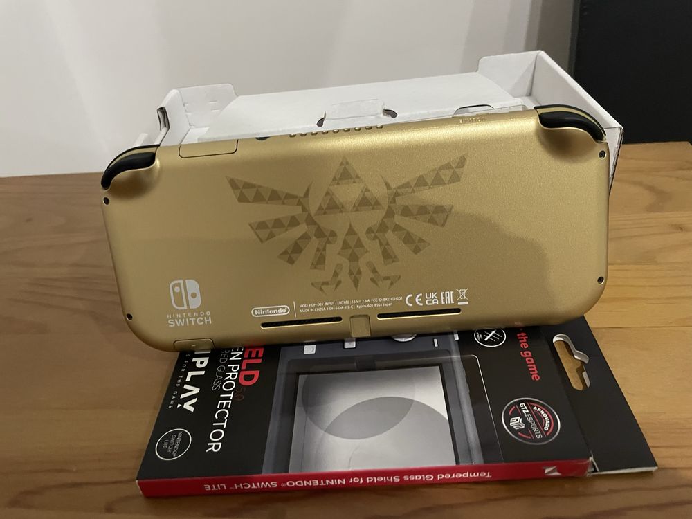 Nintendo Switch Lite |Hyryle Edition|