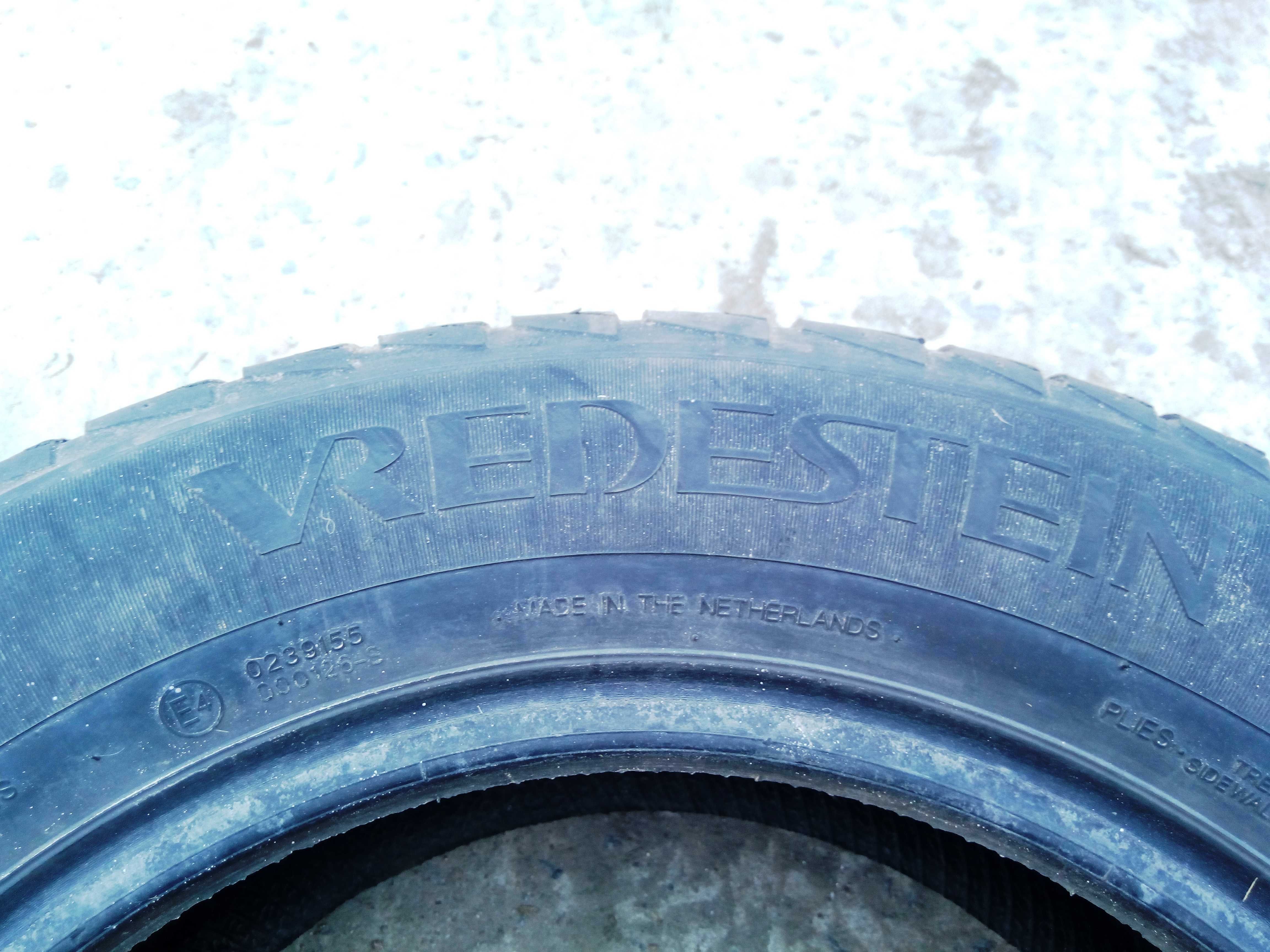 Продам Всесезонные Шины Vredestein 195/ 65 R15