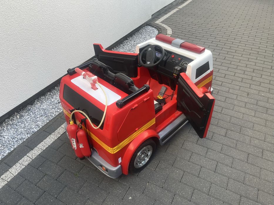 Dwuosobowa straż pożarna dla dzieci na akumulator