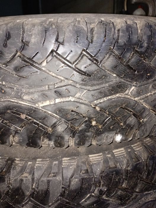 Континенталь 235/85/16с